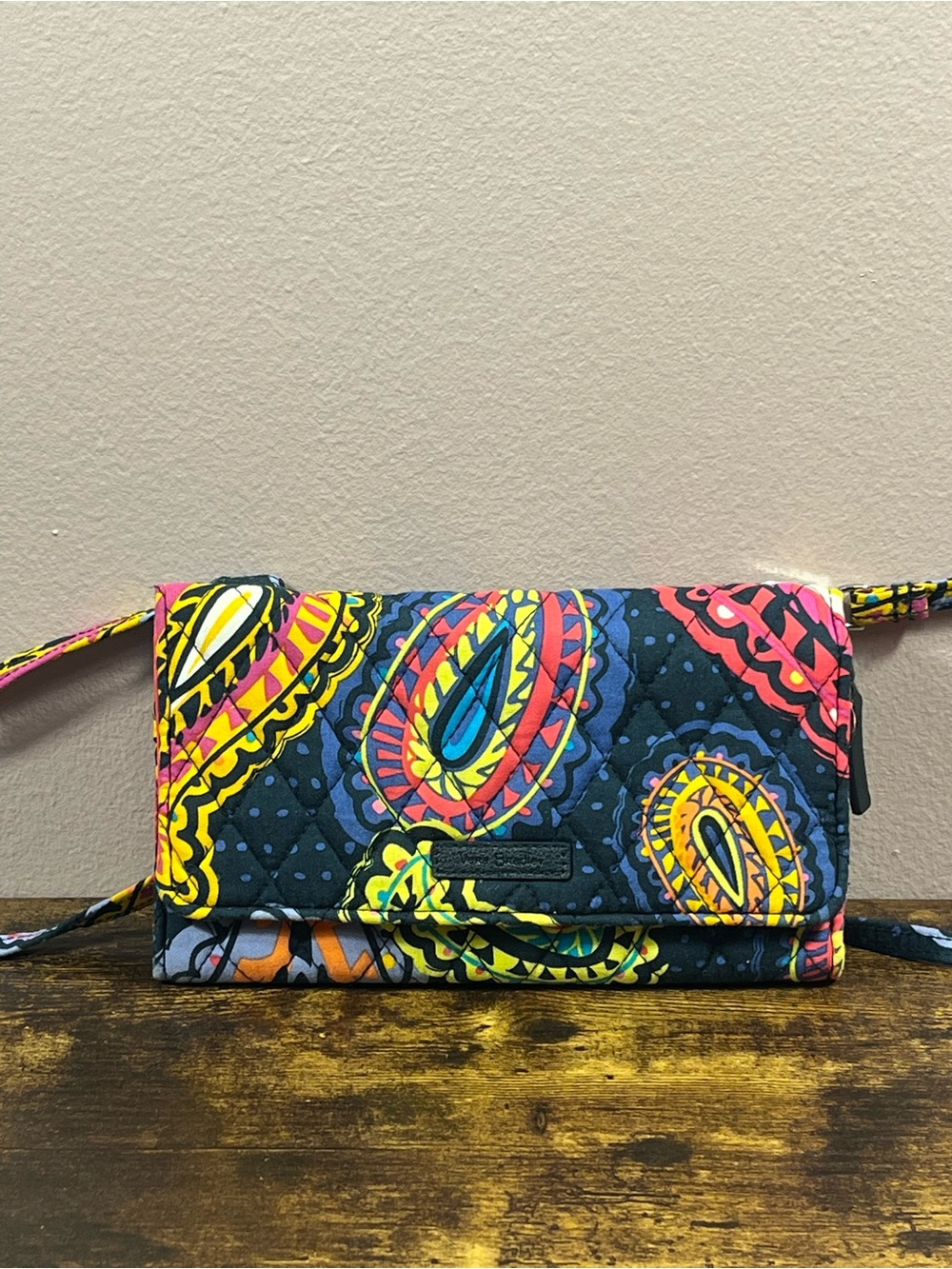 Vera Bradley Quilted Paisley Crossbody Wallet Purse in Navy Multicolor